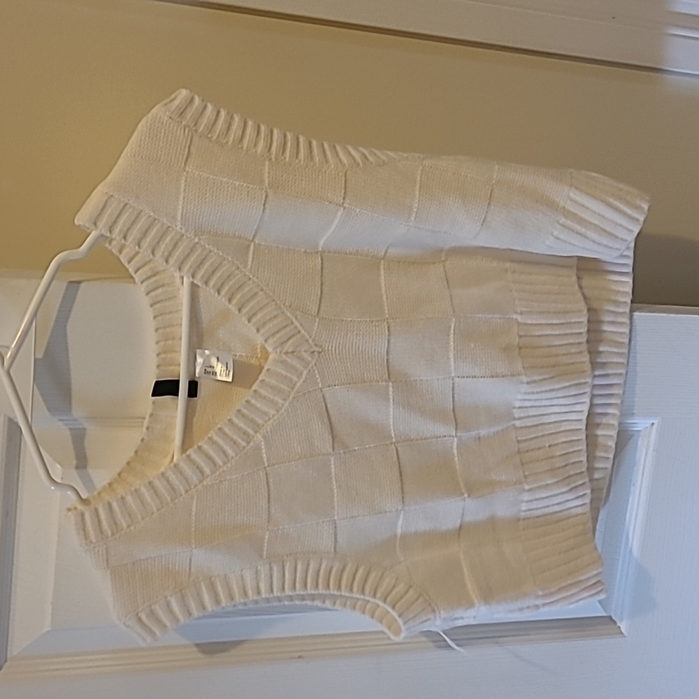 Womens white crop knit vest top h and m